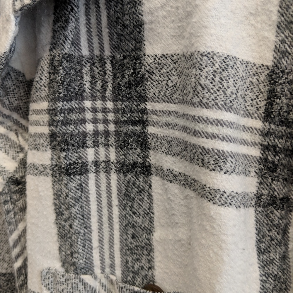 Flannel button down - Picture 3 of 3